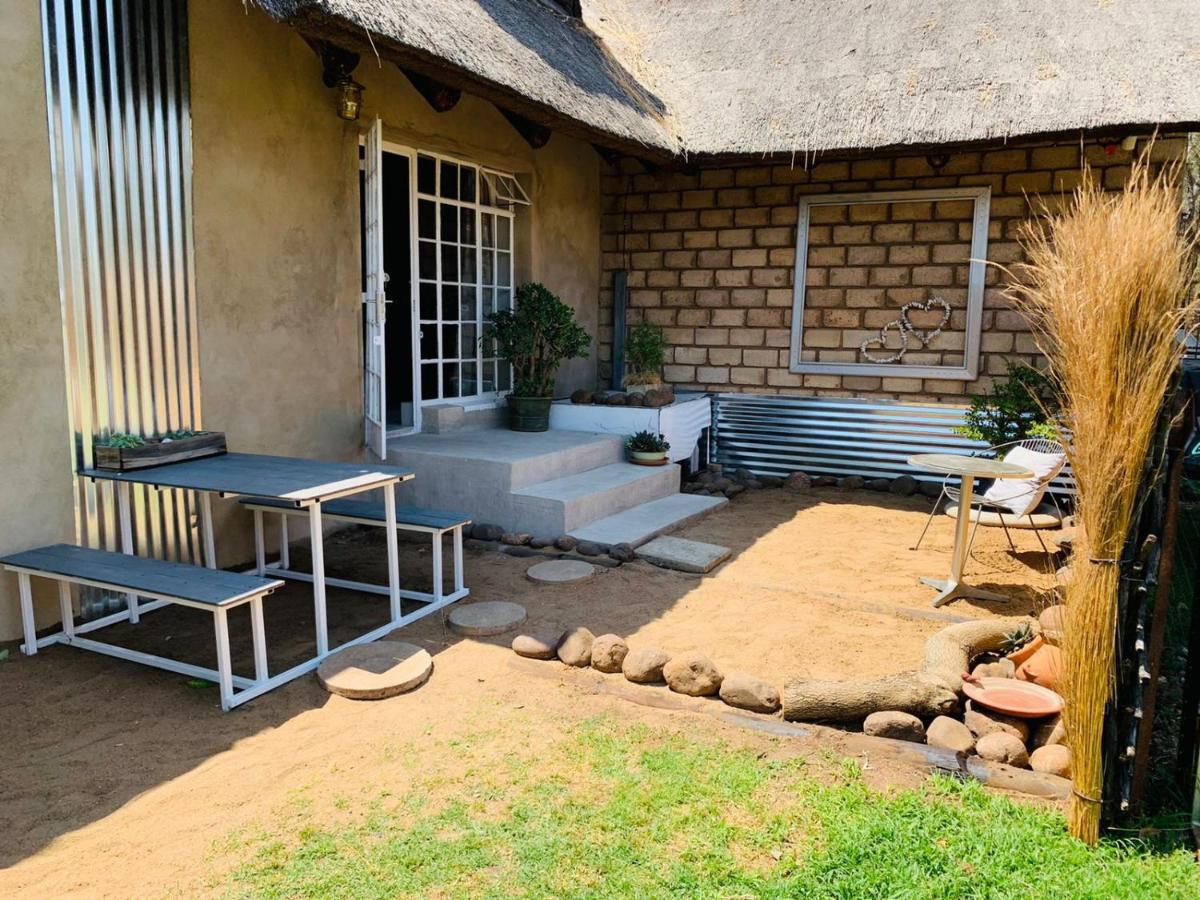 Farm Vibes Guesthouse Brits Luaran gambar